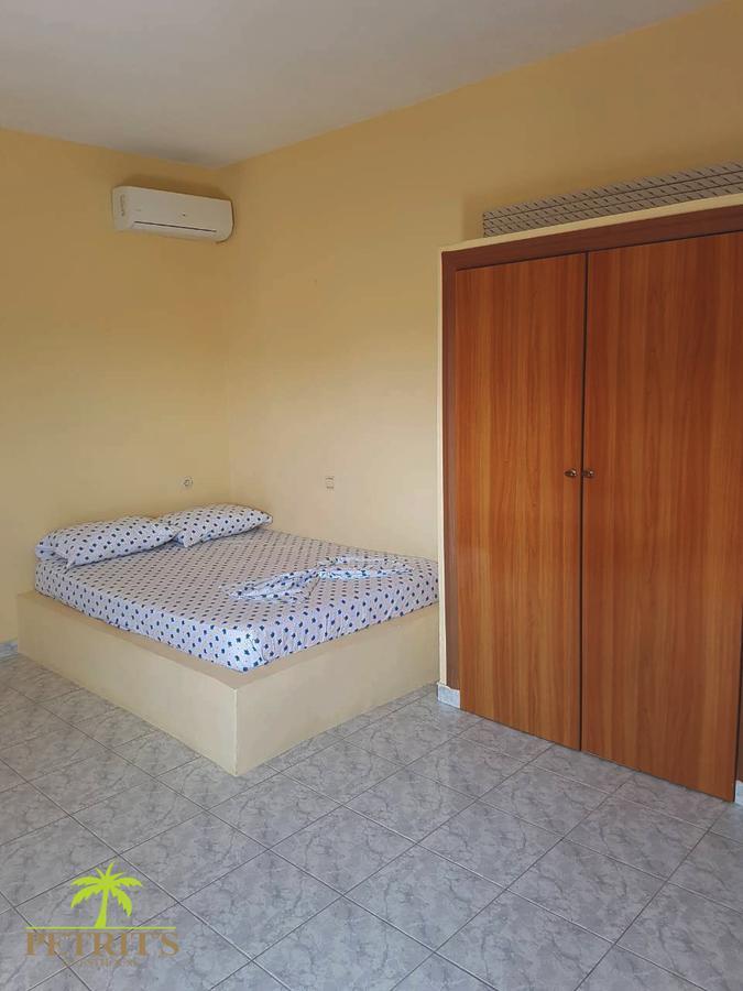 Petrit Guesthouse Ksamil Buitenkant foto