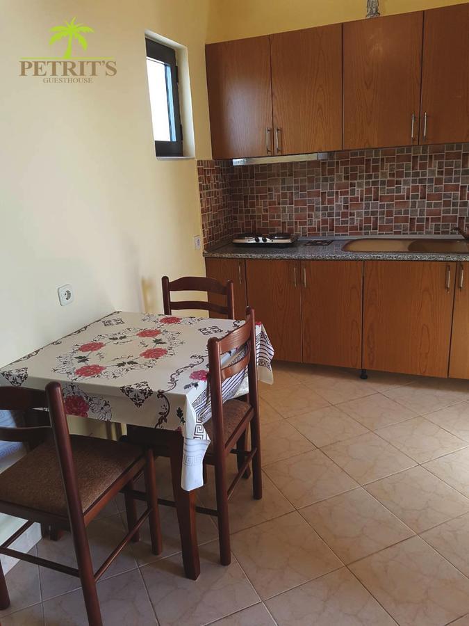Petrit Guesthouse Ksamil Buitenkant foto